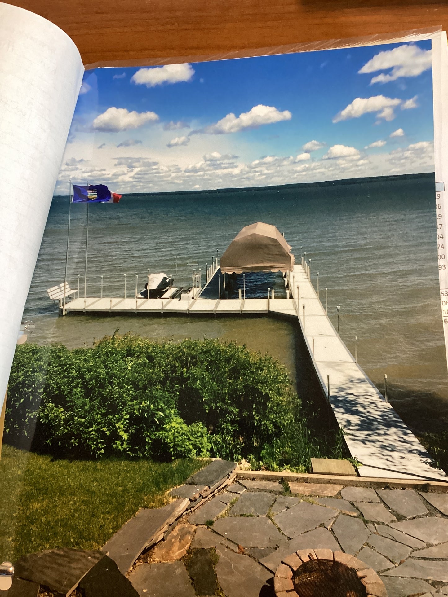 Hewitt Classic Dock