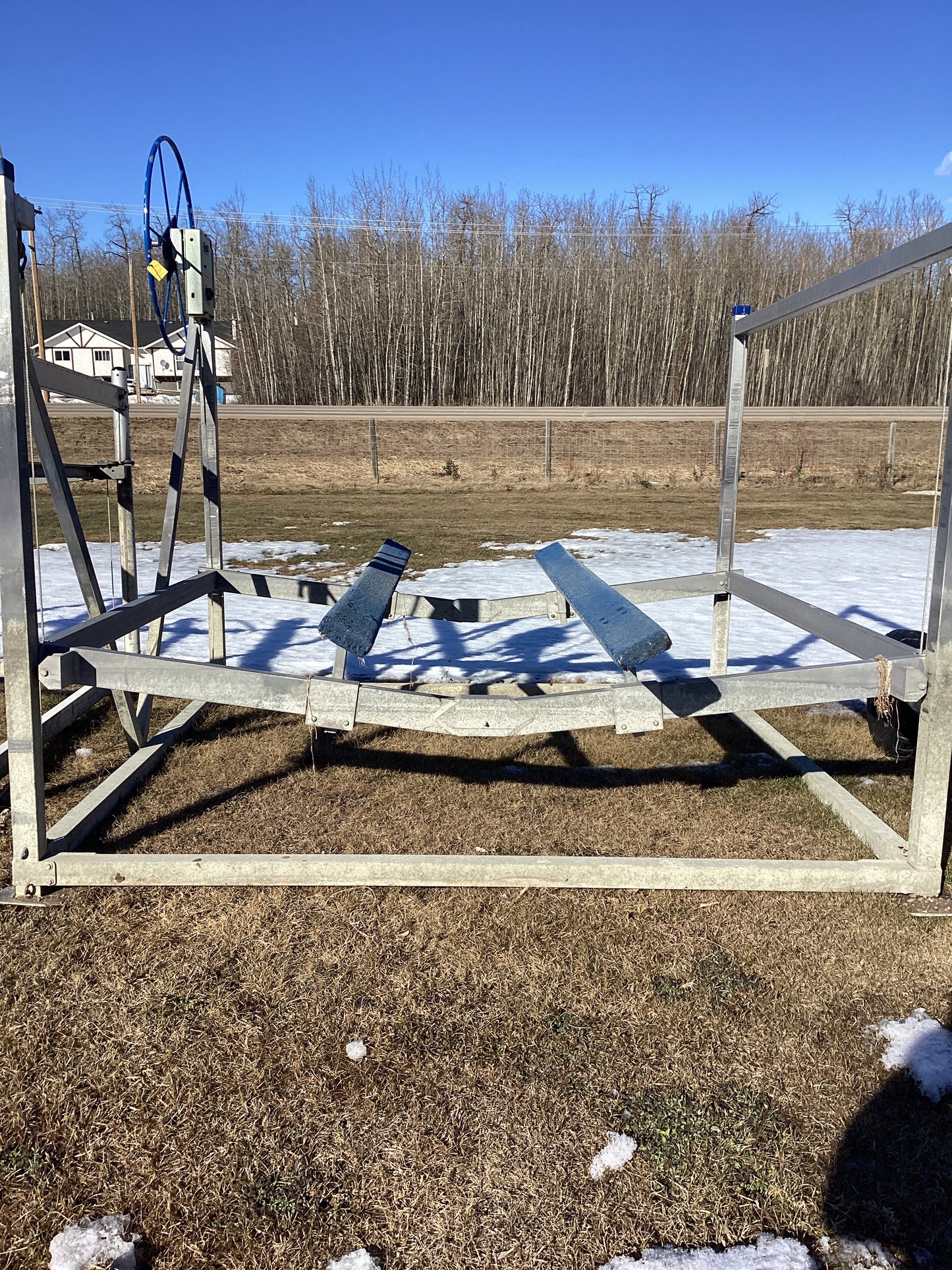 Shoremaster 4000lb Lift (Used)