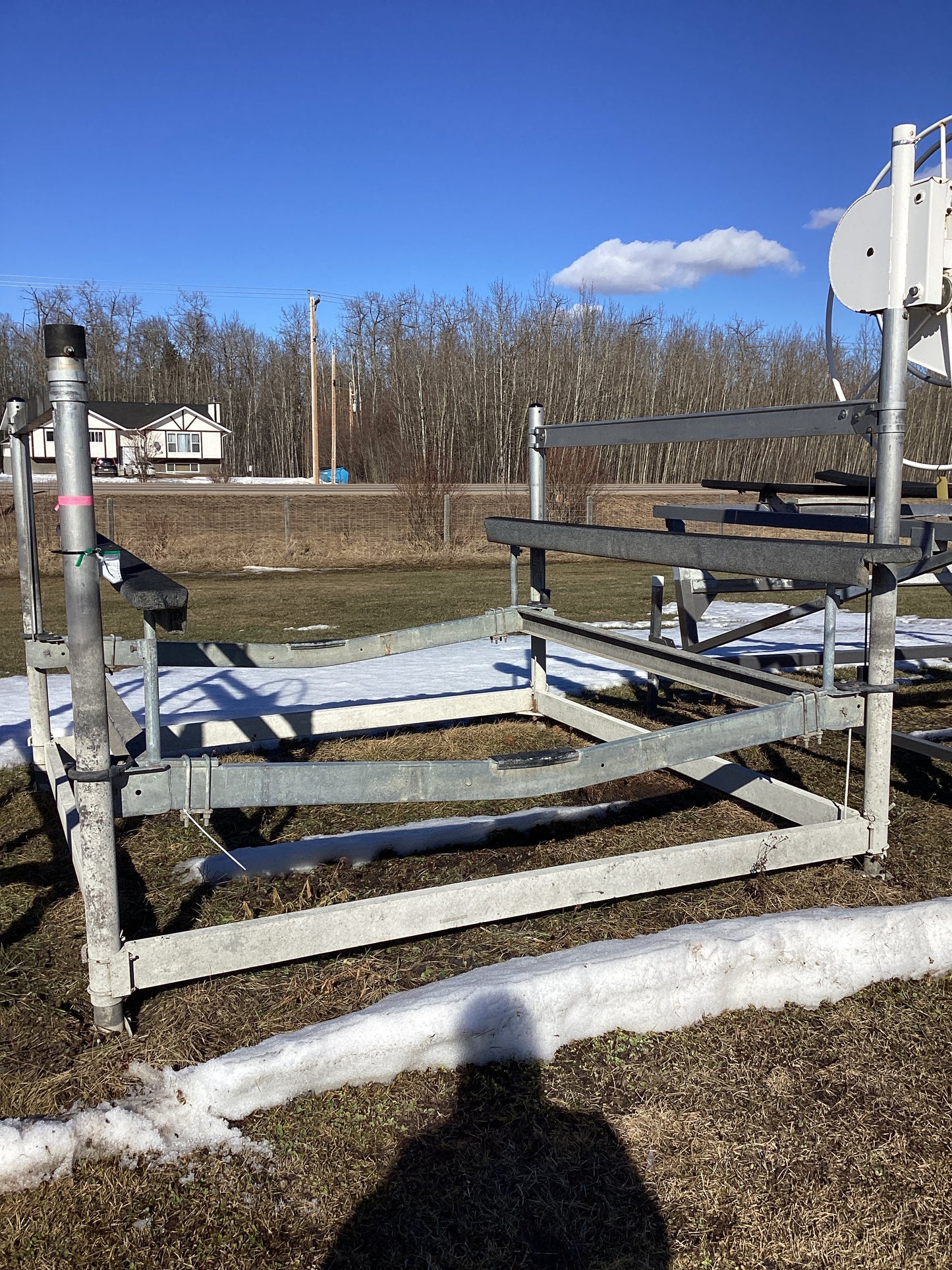 Shorestation 4000lb Lift (Used)