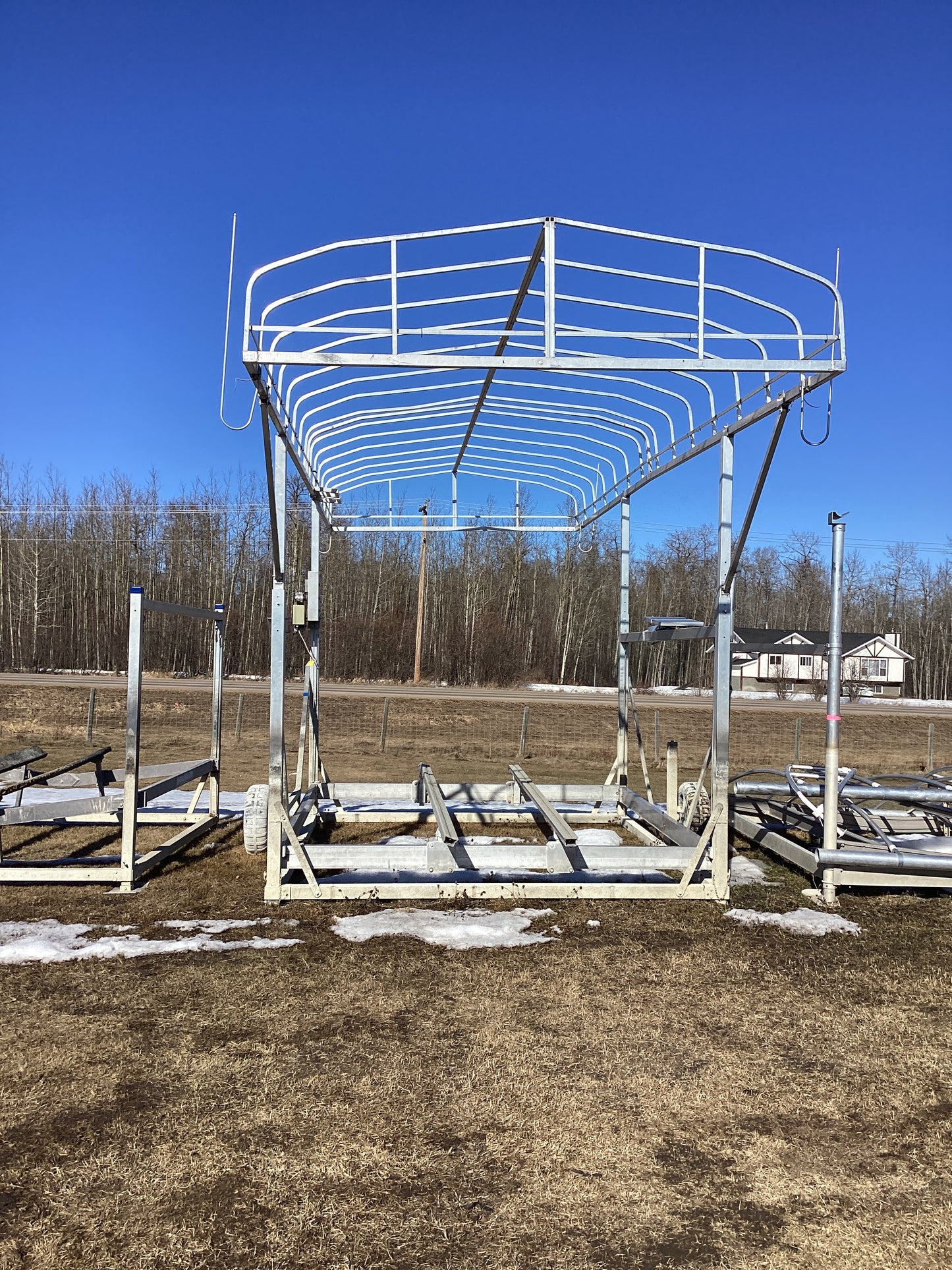 Porta-Dock 5000lb Lift (Used)